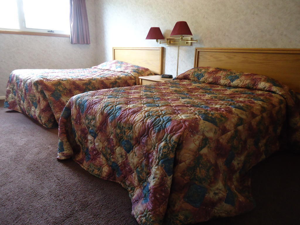 Lake-Vu Motel Kenora Habitación foto