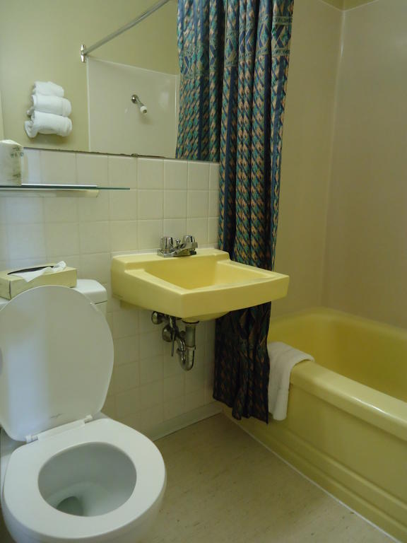 Lake-Vu Motel Kenora Habitación foto